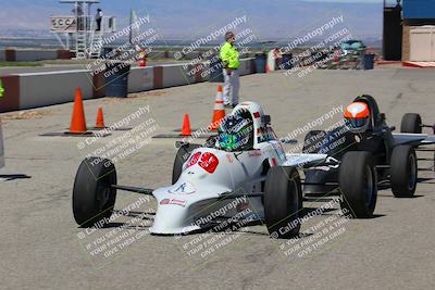 media/Jun-05-2022-CalClub SCCA (Sun) [[19e9bfb4bf]]/Around the Pits/